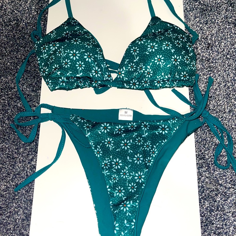 Green and white flower bikini